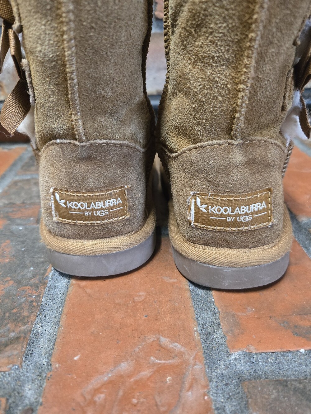 Koolaburra Kids Tan Suede Bow Winter Boots - Picture 4 of 6
